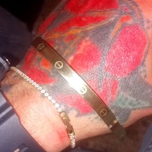 Cartier bracelet 18k gold